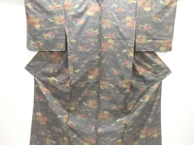 未使用品　草花模様織り出し西陣お召し着物